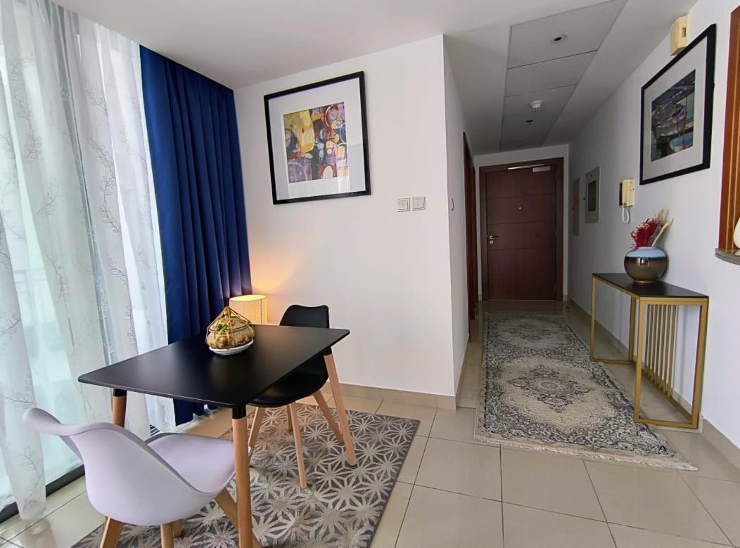 Trinity Holiday Homes - Standpoint Tower Downtown Dubaj Kültér fotó